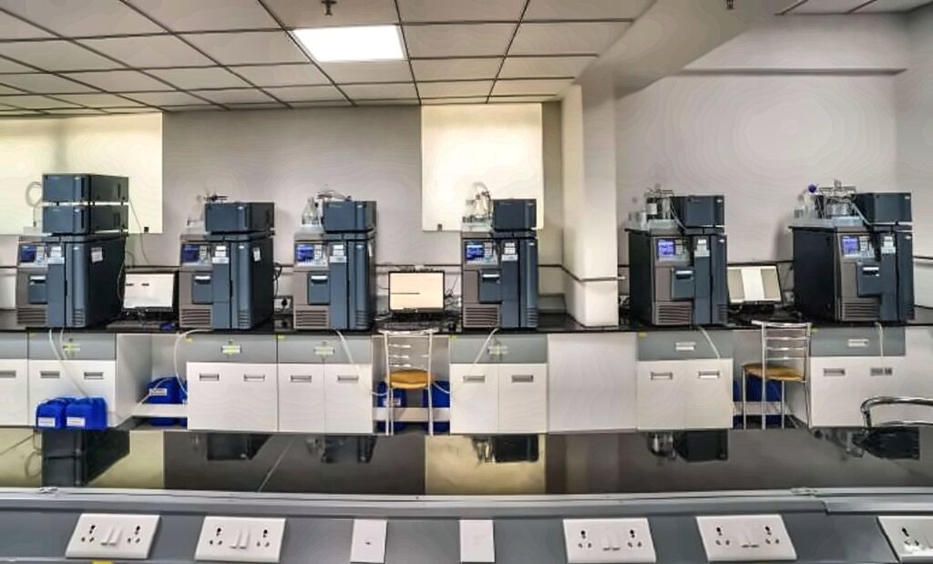 Hplc at the Auxilla analytical and formulation labs